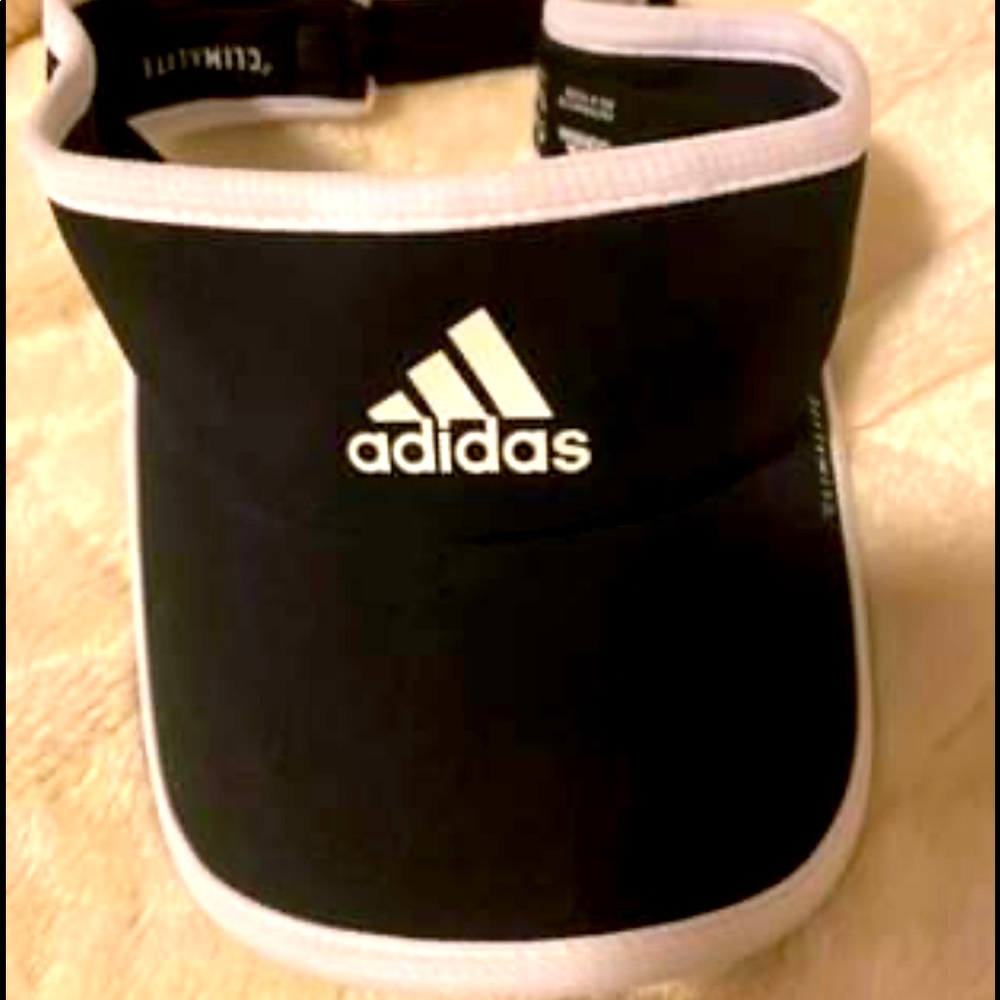 Adidas visor
